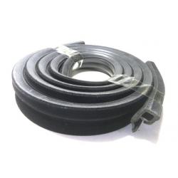 GOMA RIEL IZQUIERDA VENTANA DELANTERA MK3 (SUBEBAJA).  SKU PAM3077MS